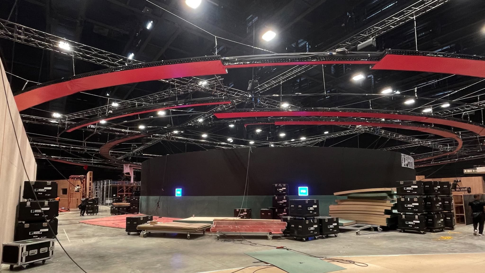 Ferrari Exhibition Showcase curved LED installation at UOB LIVE EmSphere